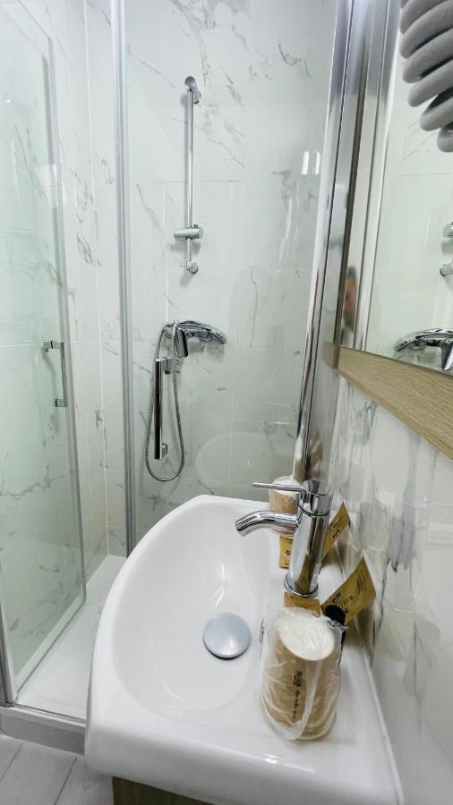 Hotel Louvain Paris Eksteriør billede
