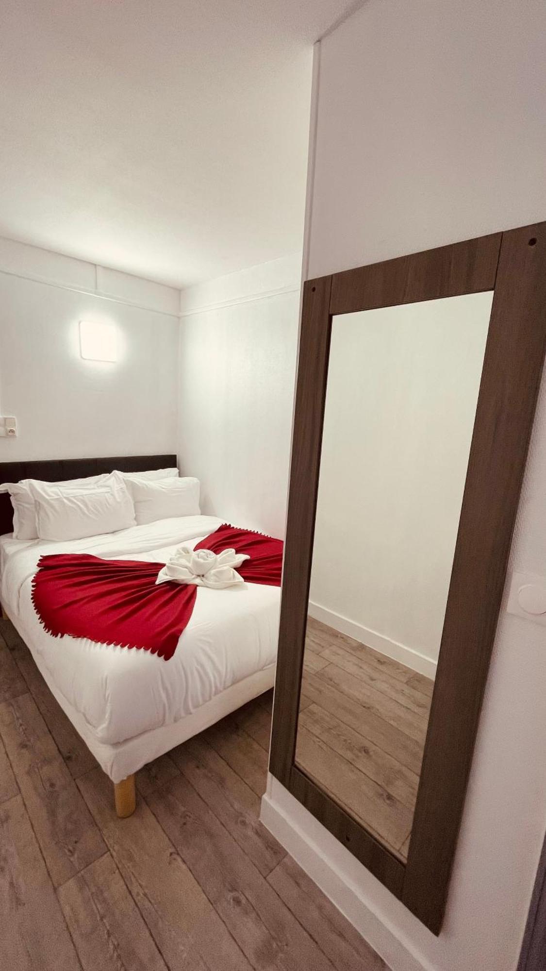 Hotel Louvain Paris Eksteriør billede