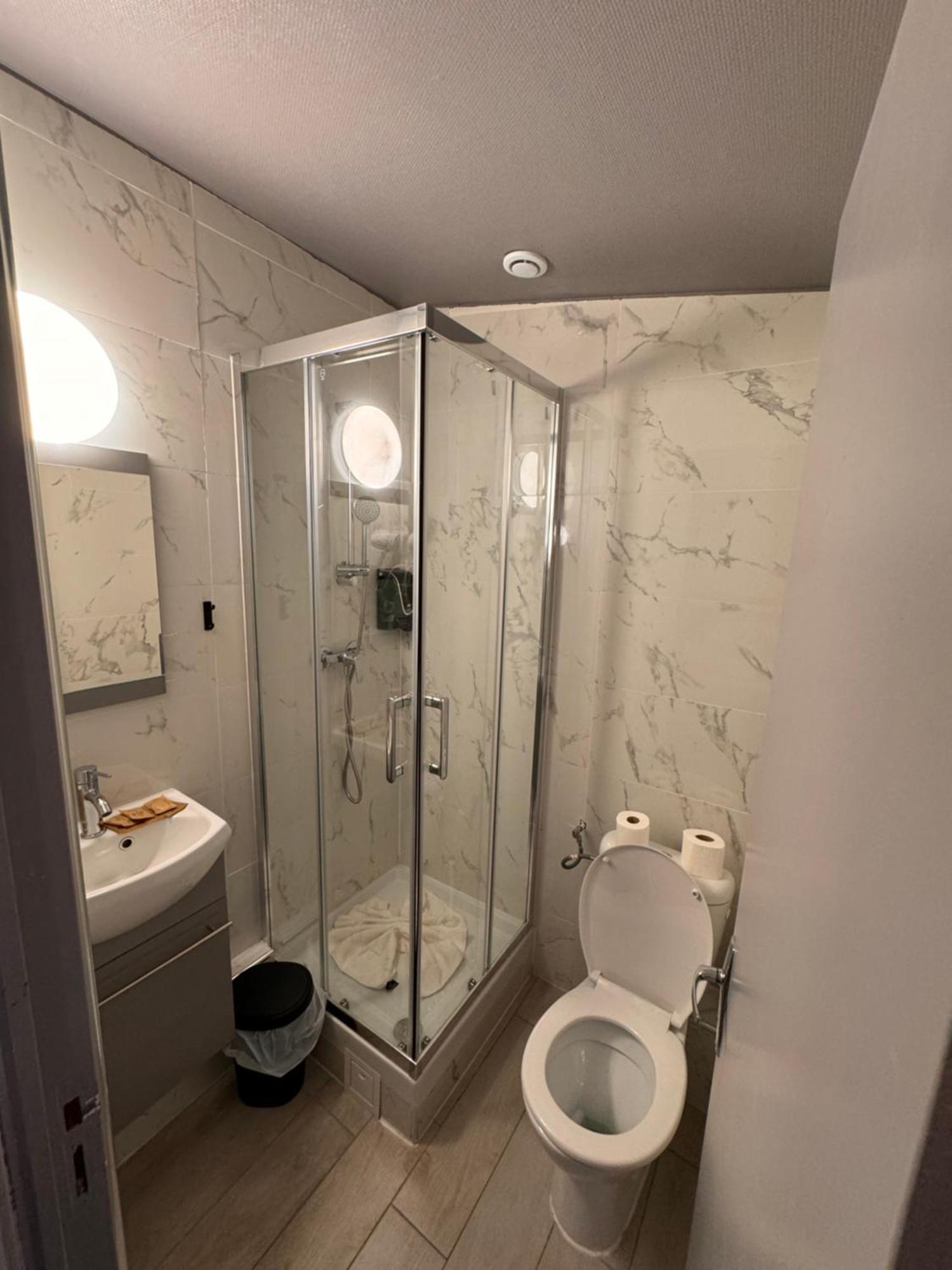 Hotel Louvain Paris Eksteriør billede